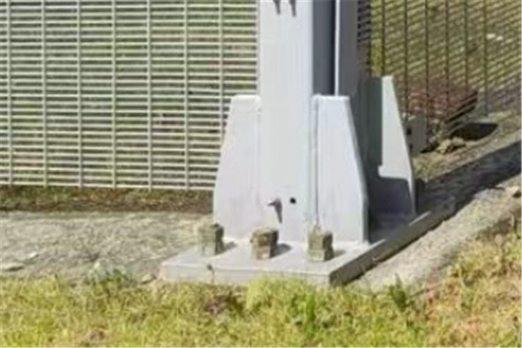 358 Prisons And Secure Hospitals Security Wire Mesh Fence Panels Durable Easily Assembled